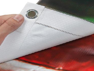 宾川喷绘和刀刮布的工艺区别。